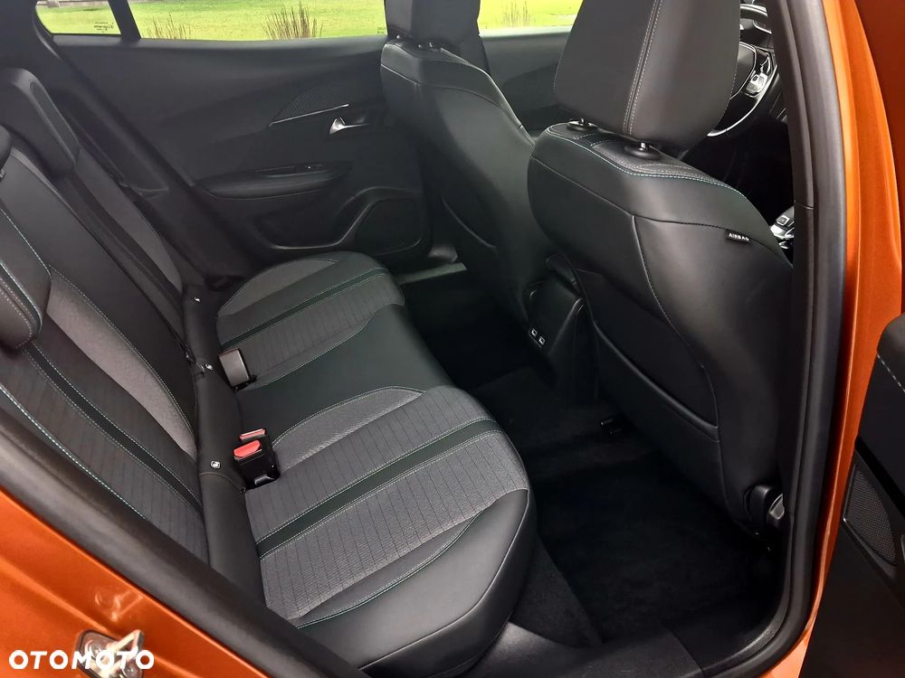 Peugeot 2008 1.5 BlueHDi Allure S&S EAT8 - 16