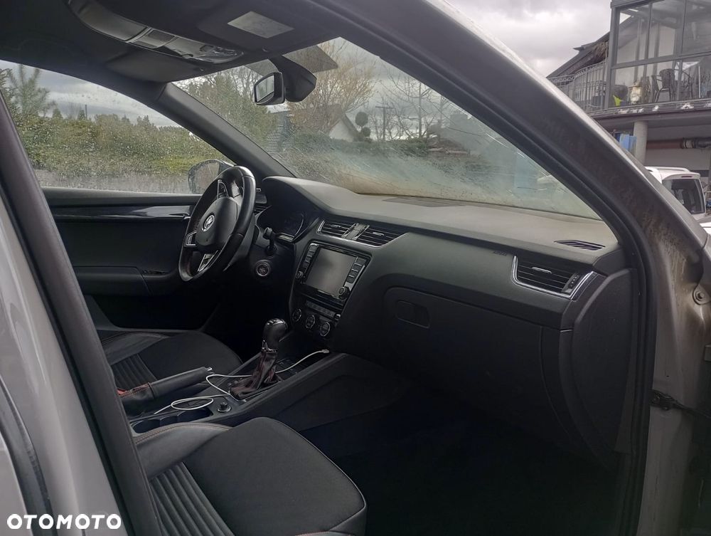 Skoda Octavia 2.0 TDI 4x4 RS DSG - 3