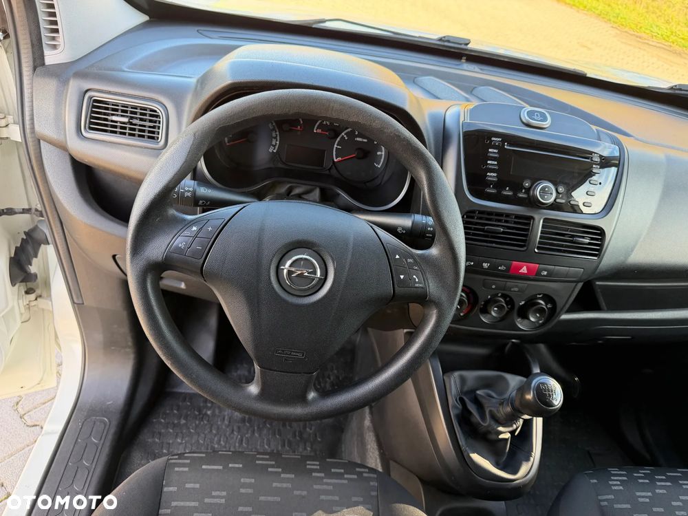 Opel Combo - 23