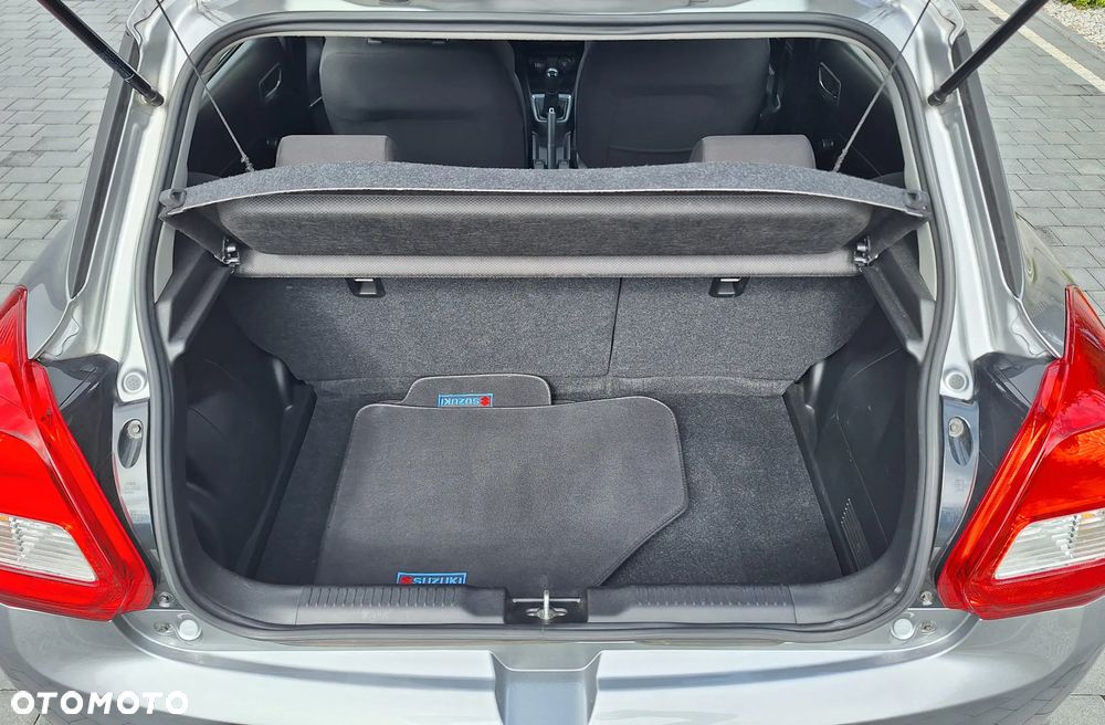Suzuki Swift 1.2 Premium Plus - 35