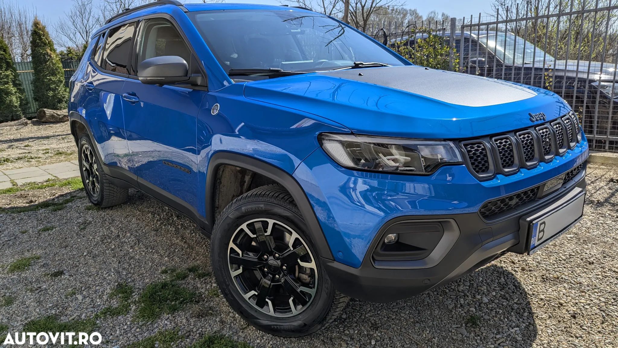 Jeep Compass 1.3T 4xe AT6 PHEV Trailhawk - 1