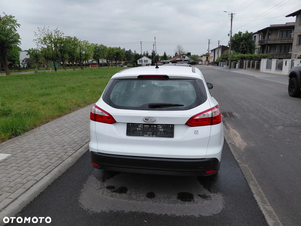 Ford Focus - 13