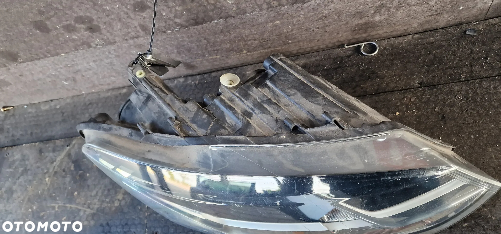 LAMPA PRZÓD PRAWA VW Polo 6c Lift - 3