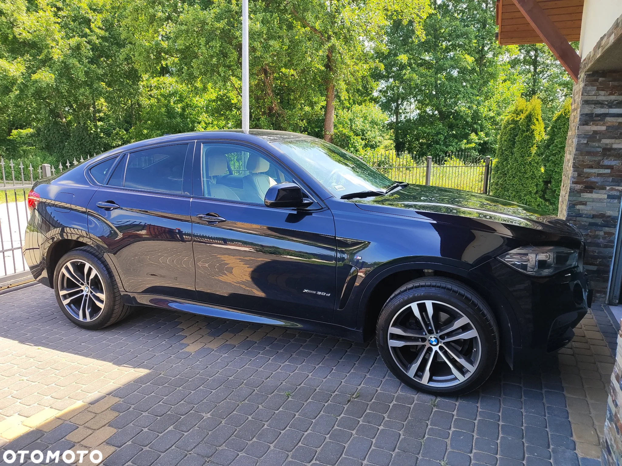 BMW X6 xDrive30d - 9