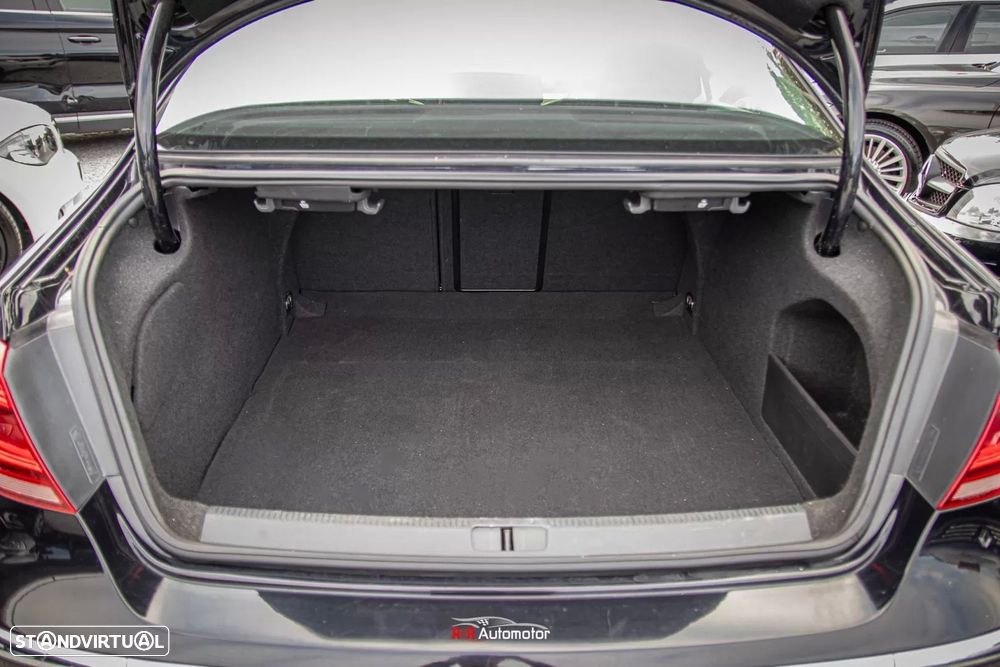 VW Passat CC 2.0 TDi BlueMotion DSG - 12