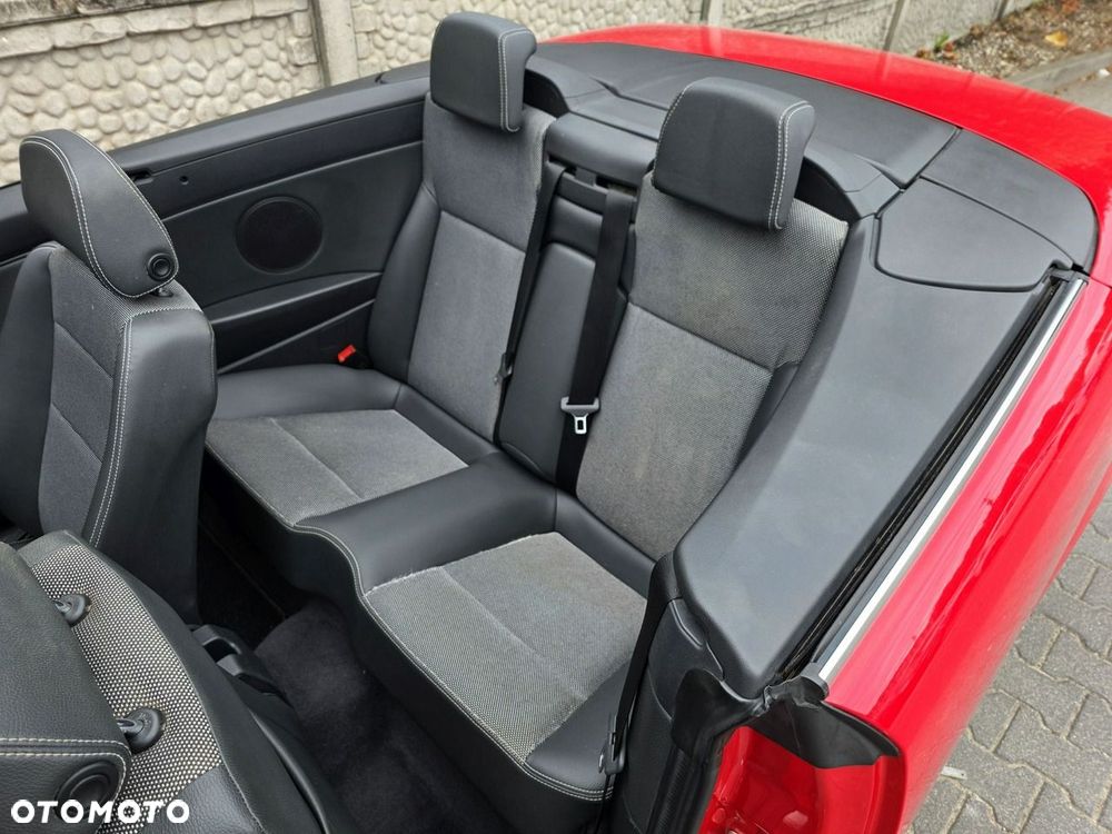 Opel Astra 1.9 CDTI Cosmo - 27
