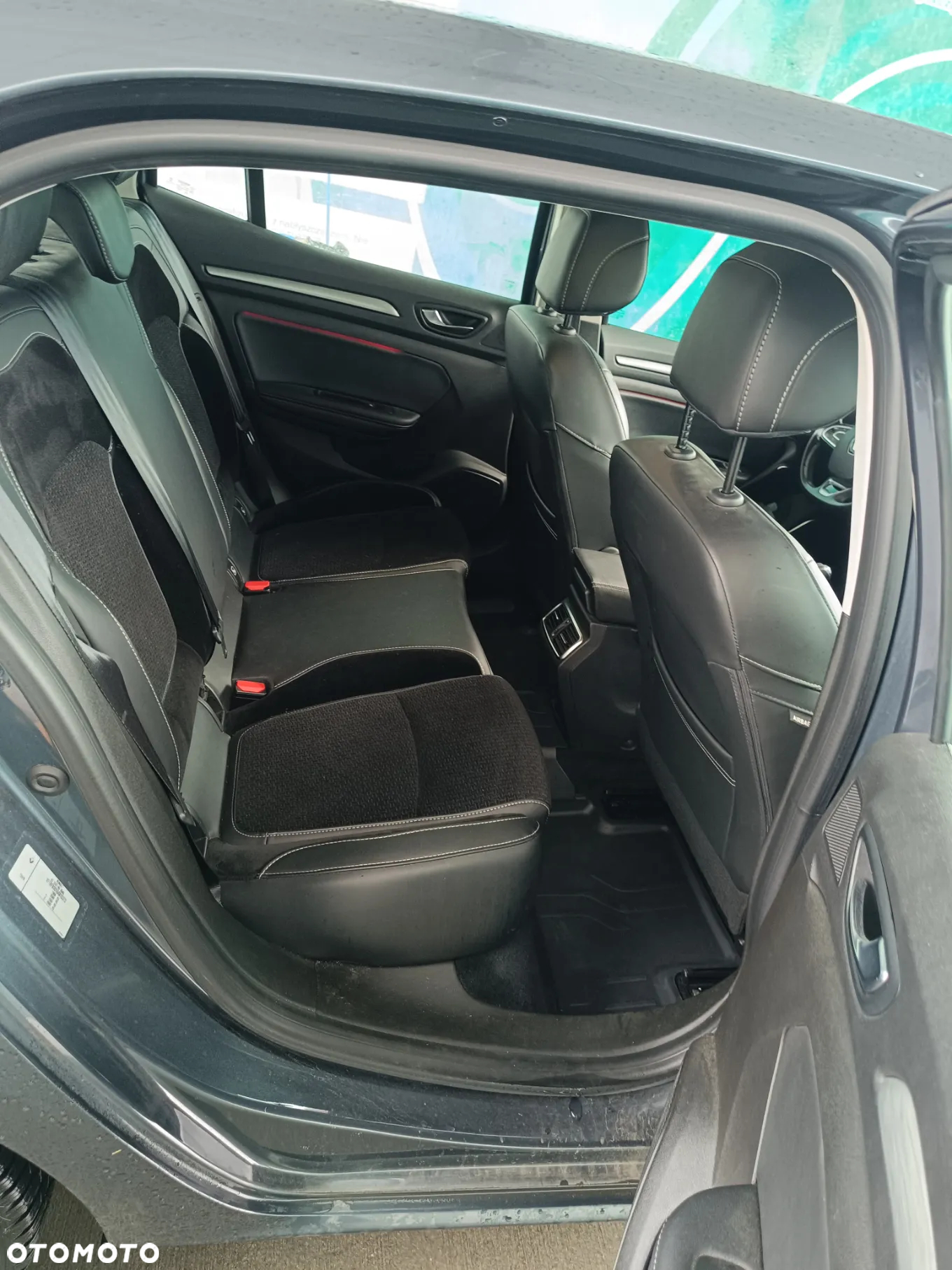 Renault Megane 1.5 Blue dCi Intens - 25