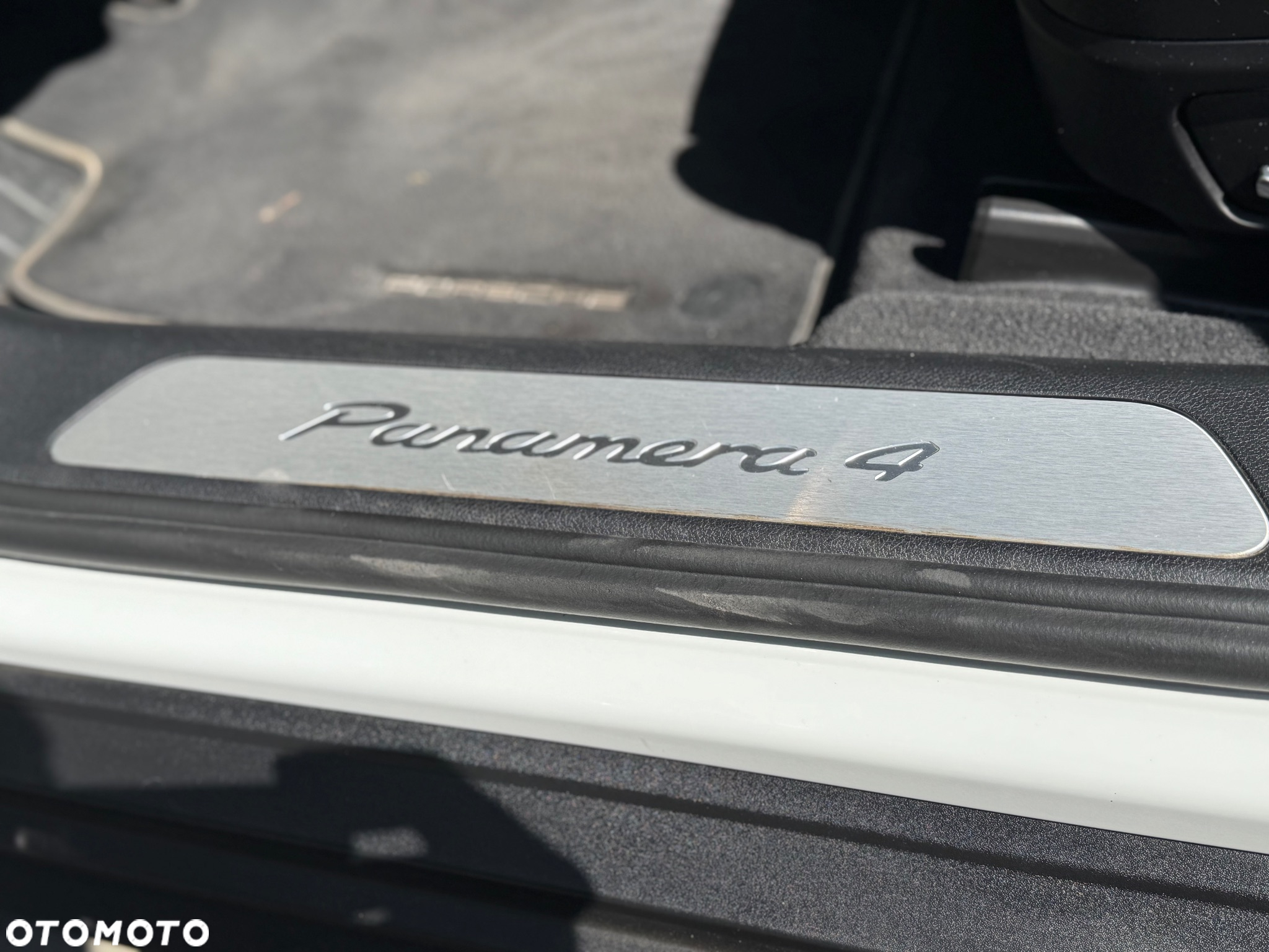 Porsche Panamera 4 E-Hybrid Sport Turismo - 34