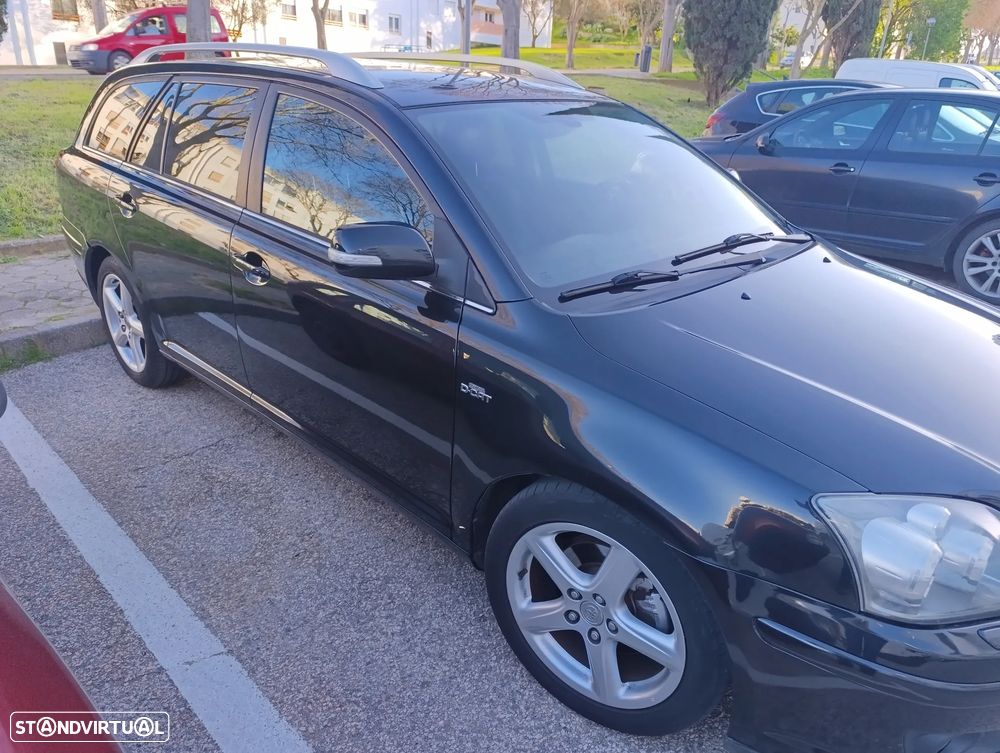 Toyota Avensis SW 2.2 D-CAT Sol+GPS - 2