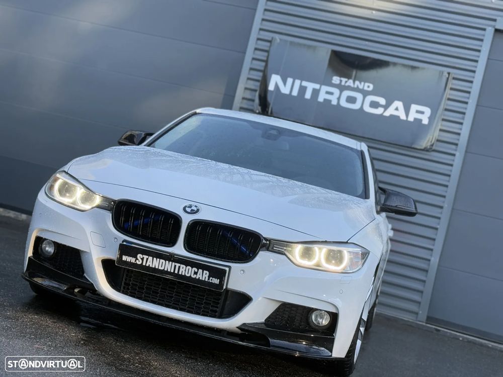 BMW 328 i Auto Pack M - 25