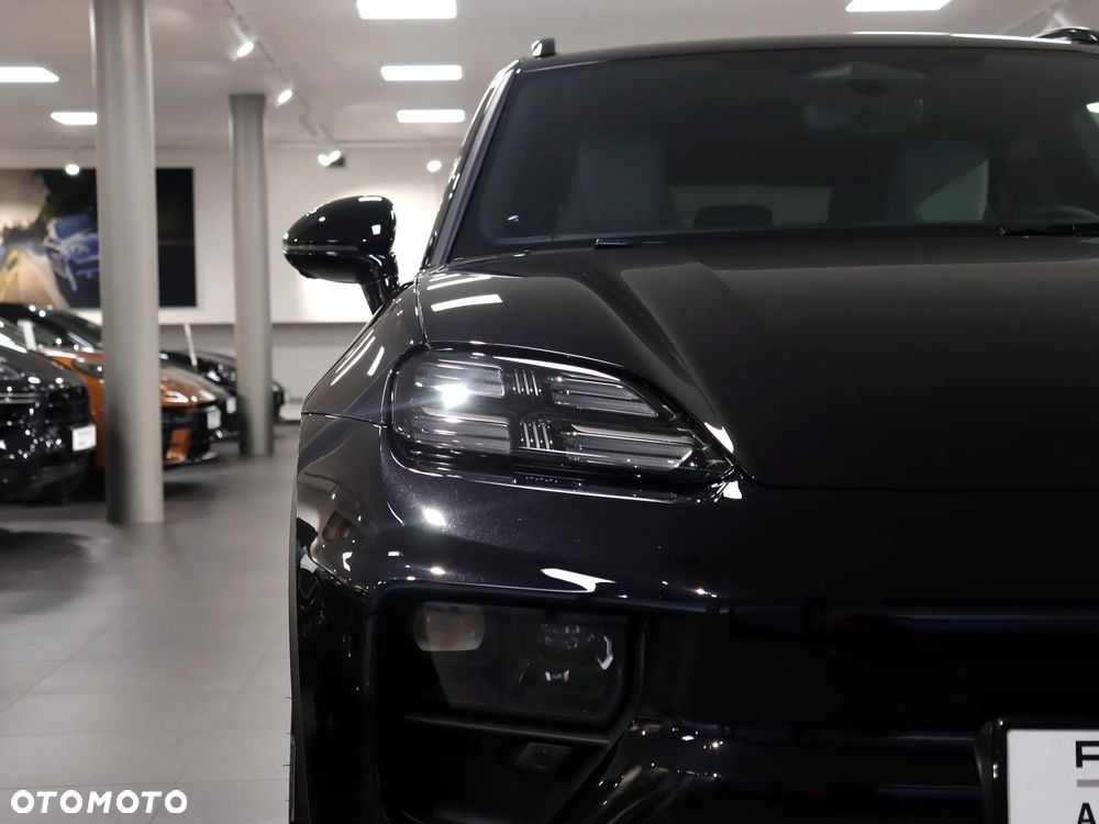 Porsche Macan 100kWh - 9