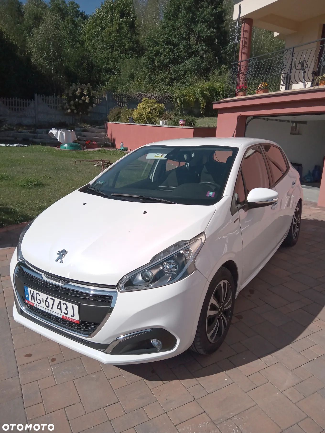 Peugeot 208 1.2 PureTech GPF Signature S&S - 1