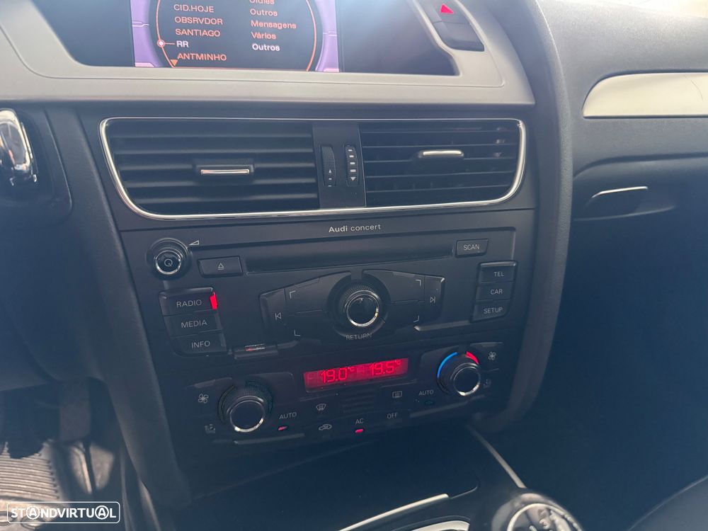 Audi A4 Avant 2.0 TDI Exclusive - 13