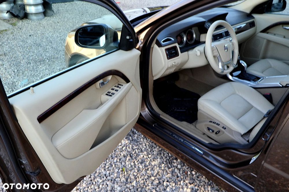 Volvo S80 - 19