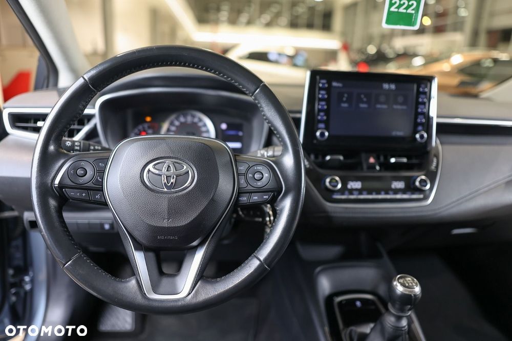 Toyota Corolla - 17