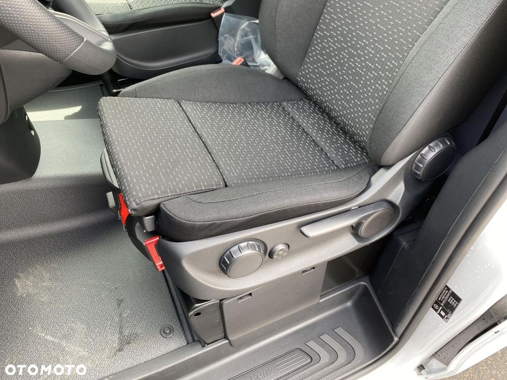 Mercedes-Benz Vito - 13
