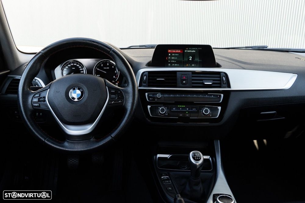 BMW 116 d Line Sport - 13