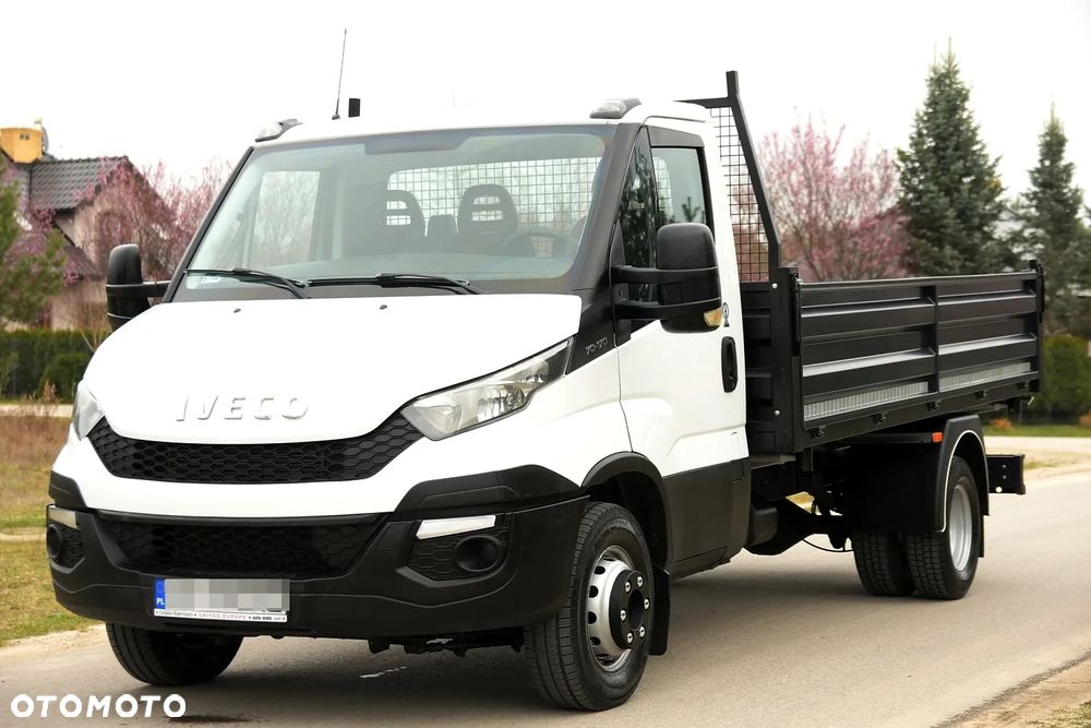 Iveco DAILY//70C17// 3.0 170 KM- podwójne tylne koła// WYWROTKA 3-stronna// Rozstaw osi 410 cm// SALON POLSKA//BEZWYPADKOWY// I WŁAŚCICIEL - 8
