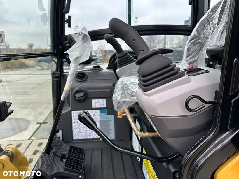 Caterpillar 302 CR - 18