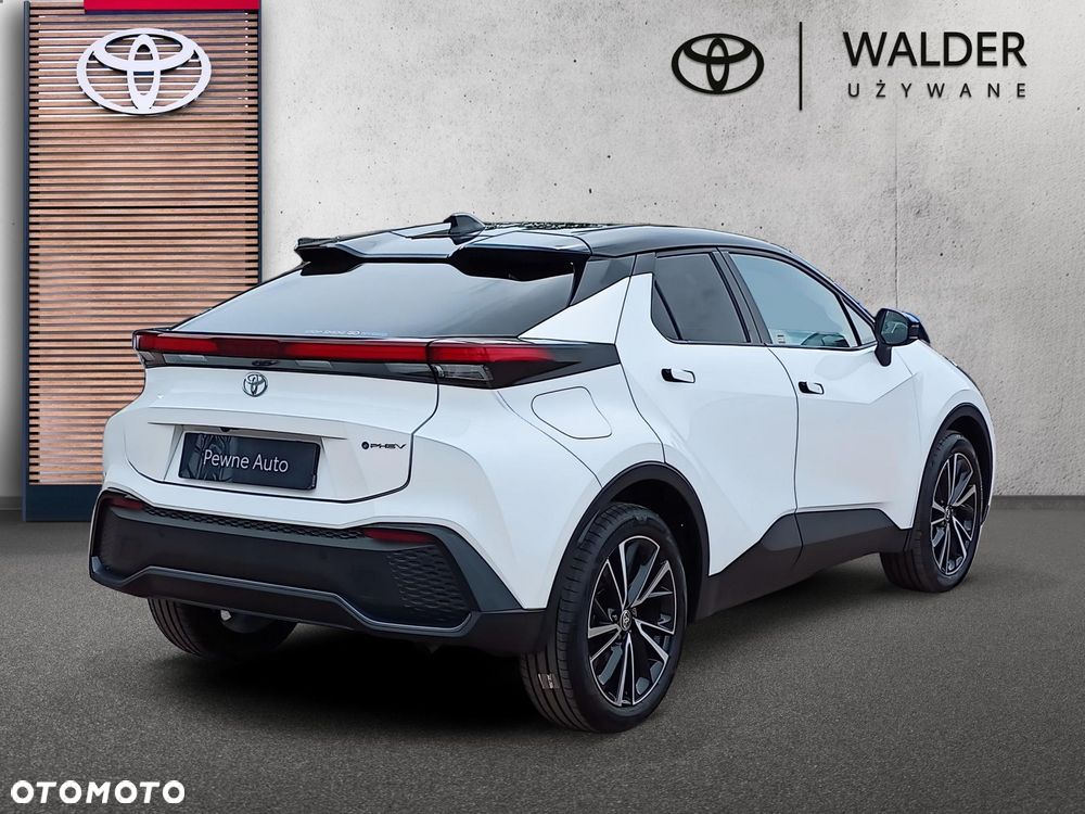 Toyota C-HR - 9