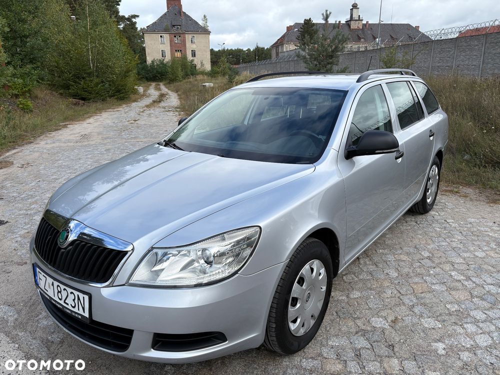 Skoda Octavia 1.6 TDI DPF Active - 4