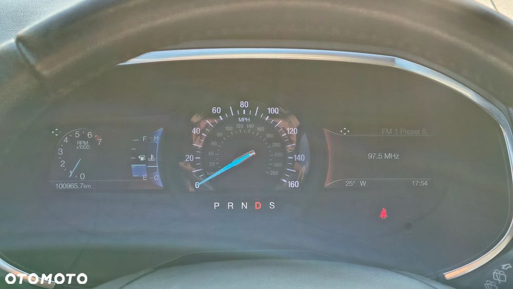 Ford Edge - 24