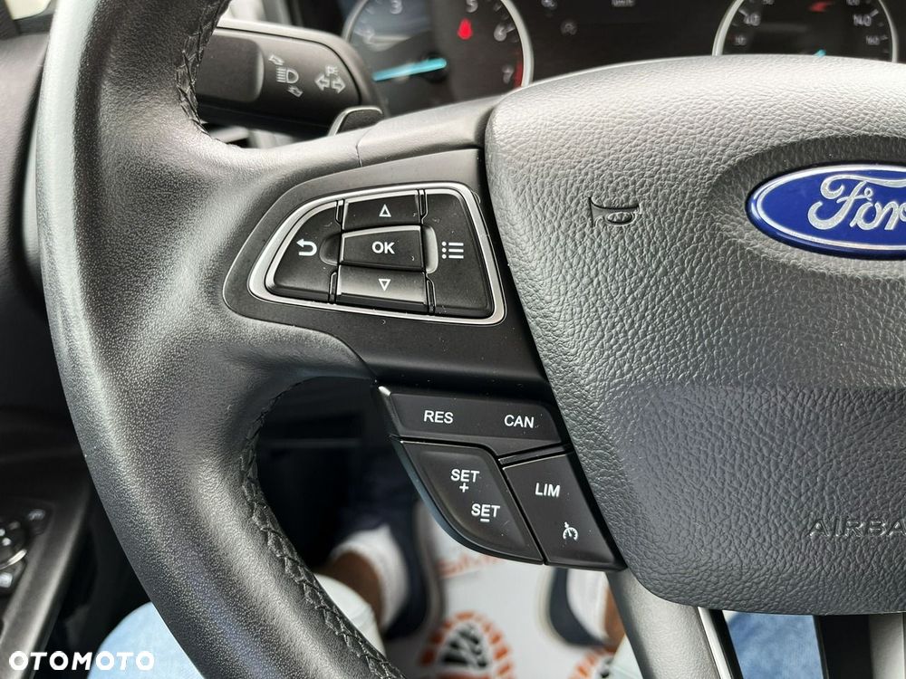 Ford EcoSport - 13