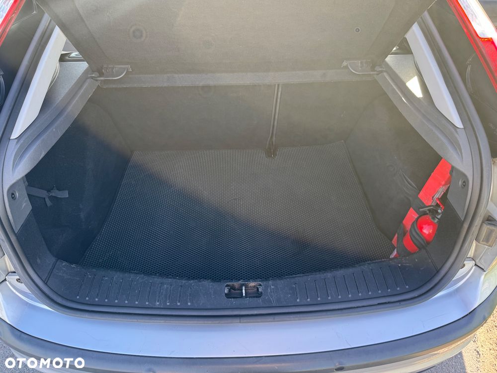 Ford Focus - 6