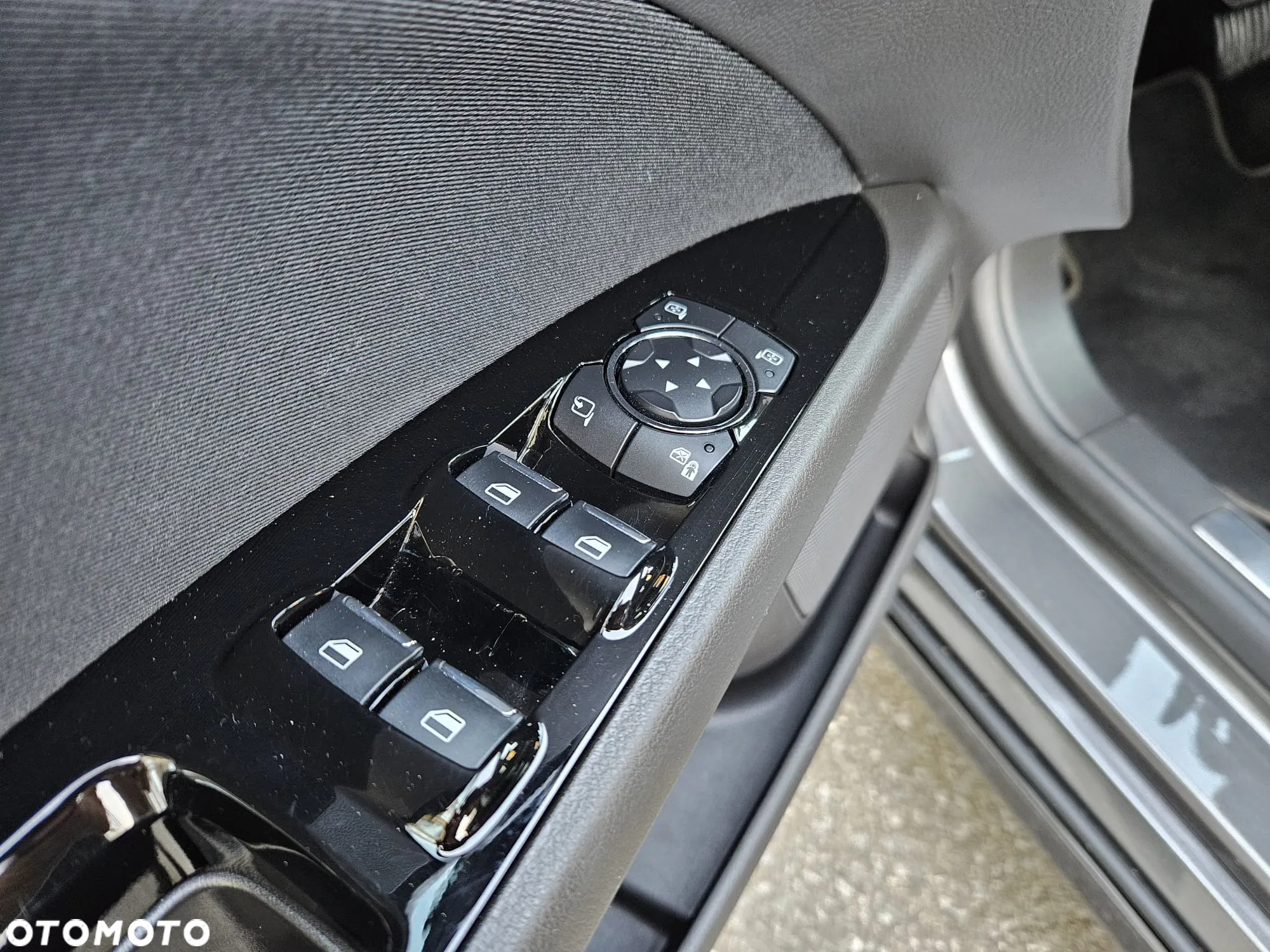 Ford Mondeo Turnier 2.0 EcoBlue Titanium - 21