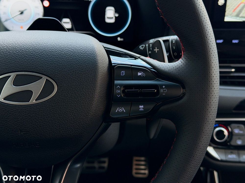 Hyundai i30 - 23