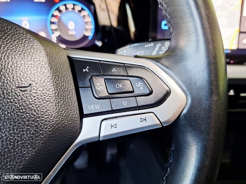 VW Golf Variant 2.0 TDi - 16