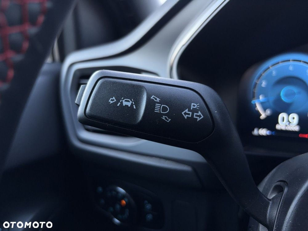 Ford Focus 1.0 EcoBoost ST-Line X - 16