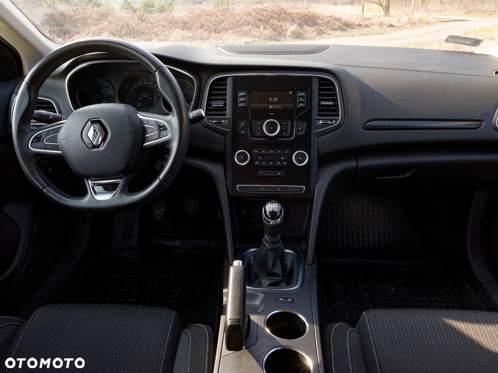 Renault Megane 1.2 Energy TCe Zen - 7