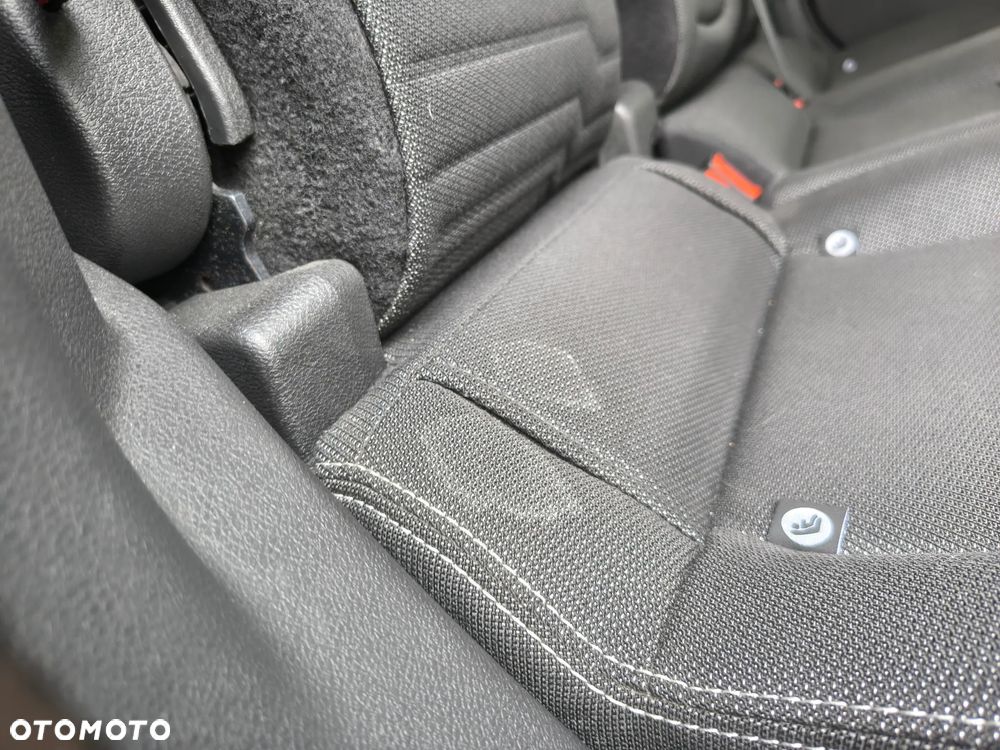 Ford Tourneo Connect - 13