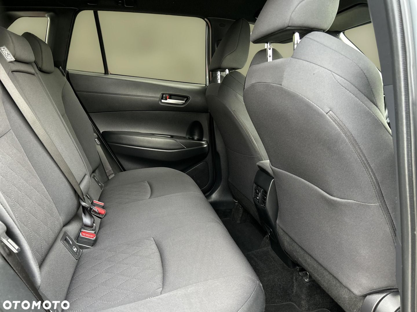 Toyota Corolla Cross 2.0 Hybrid Style - 18