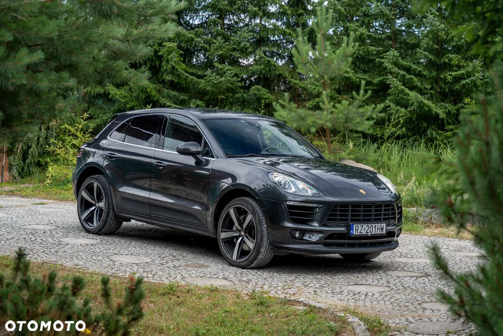 Porsche Macan - 2