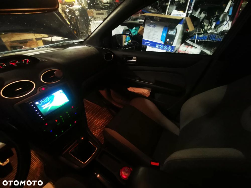 Ford Focus - 7