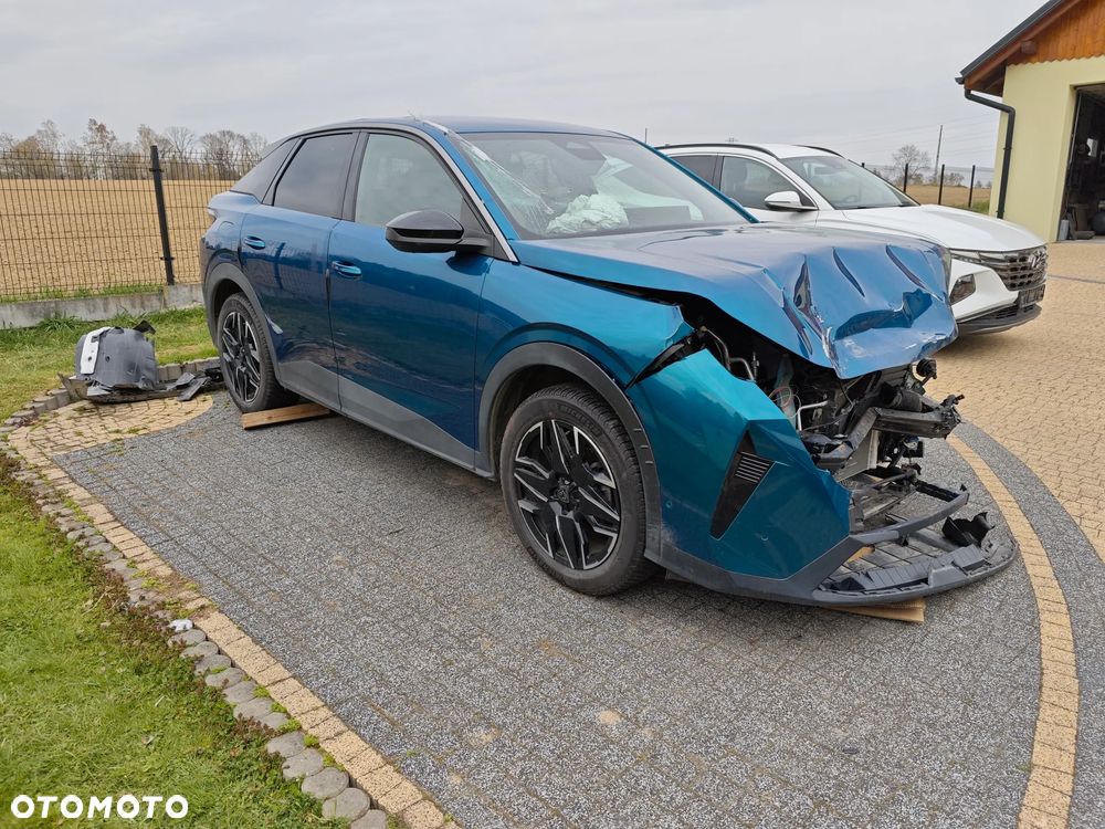 Peugeot 3008 1.2 PureTech mHEV Allure Pack S&S e-DCS6 - 3