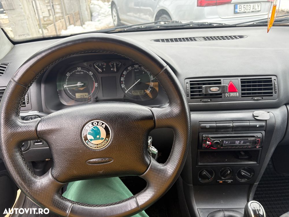 Skoda Octavia Tour 1.9TDI - 6