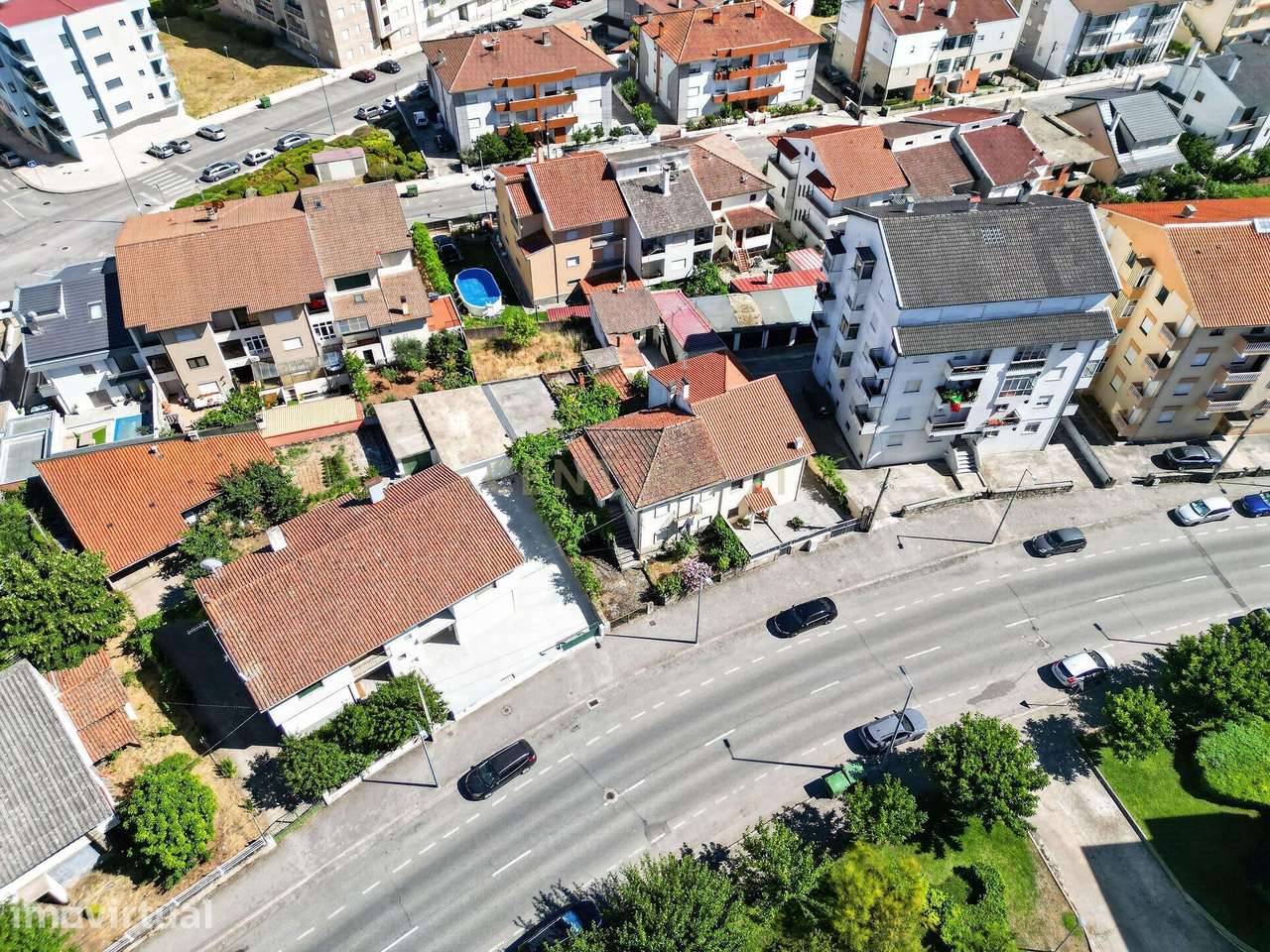 Casa em Bragança para Recuperação - Oportunidade Única! - Grande imagem: 4/28