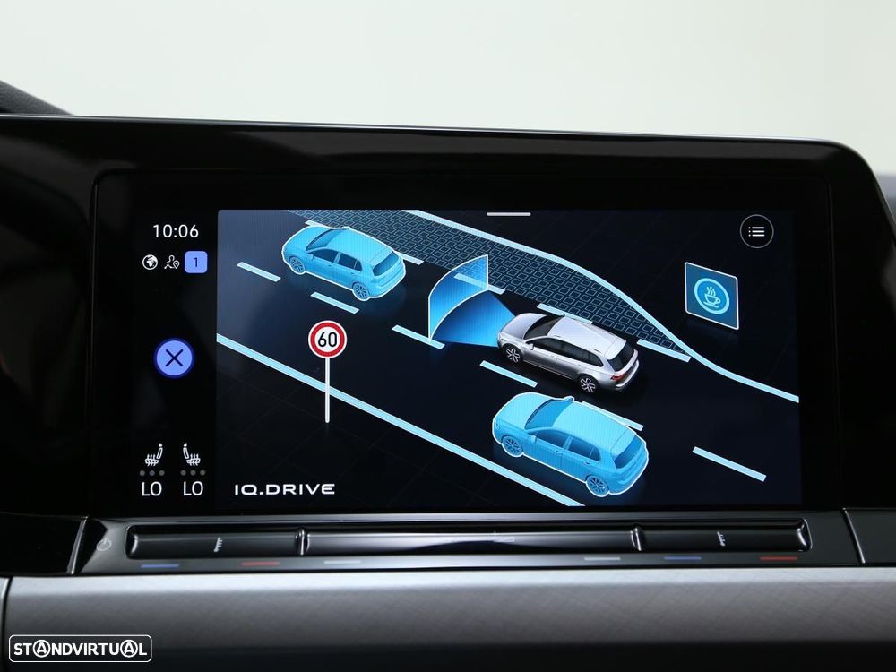 VW Golf Variant 2.0 TDi SCR DSG Active - 19