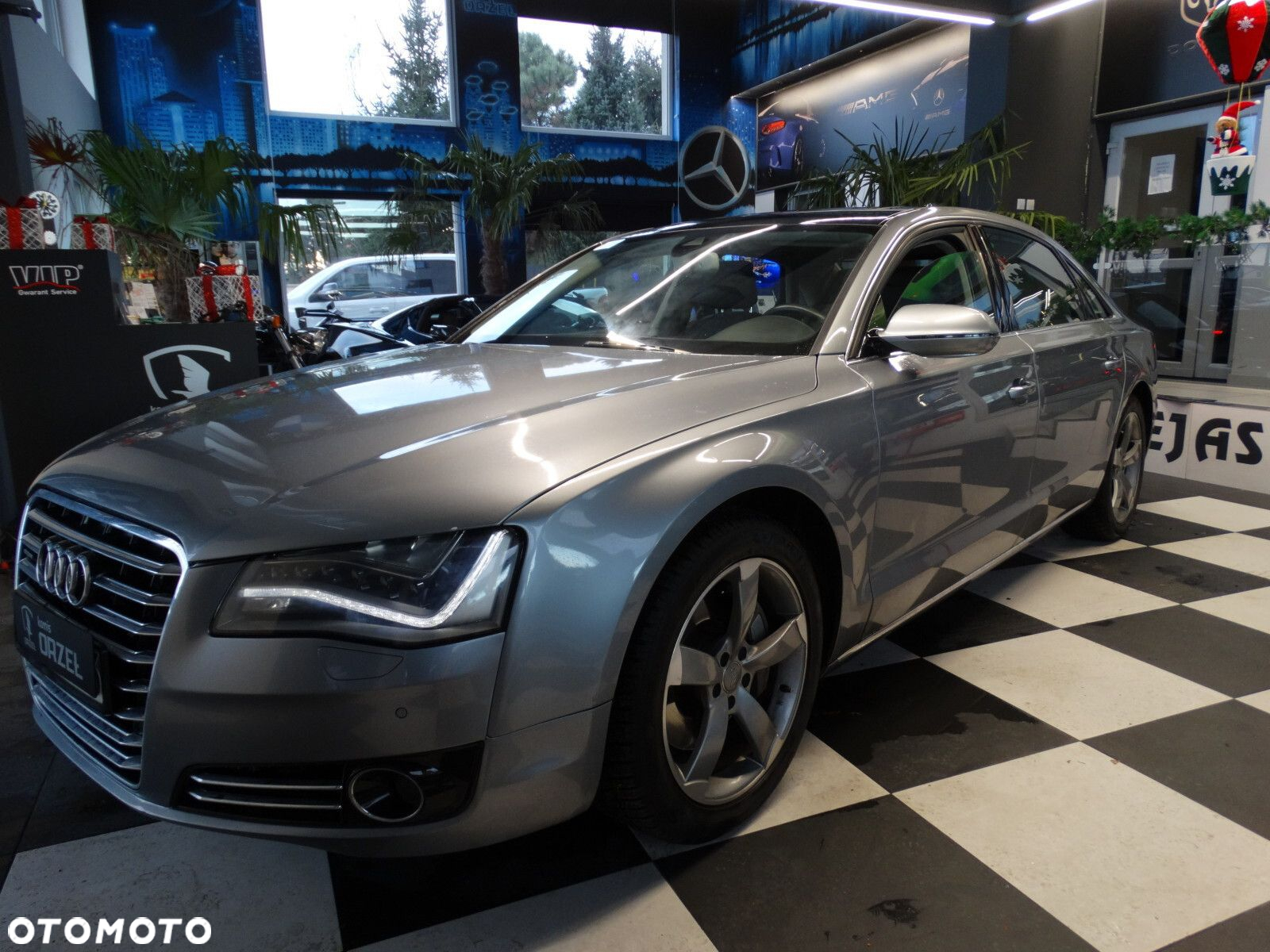 Audi A8 - 5