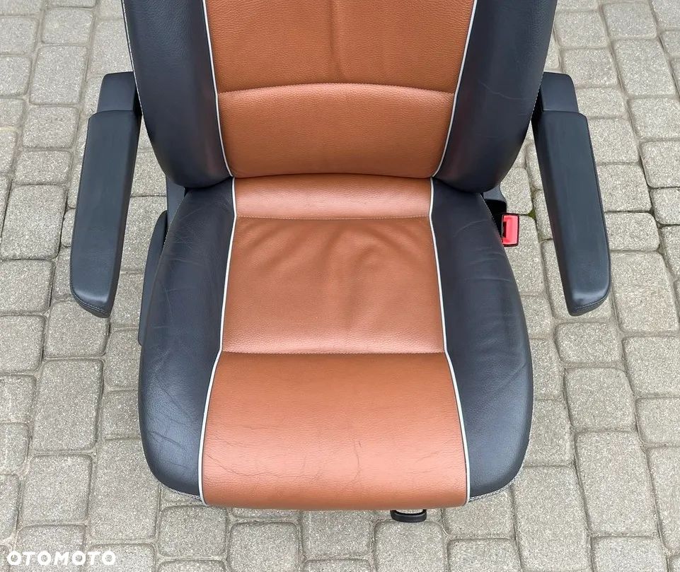 FOTEL LEWY KIEROWCY PRAWY PASAŻERA JEDYNKA PRZÓD PRZEDNI SKÓRA ANTRACYT TEAK VW T5 LIFT T6 CARAVELLE MULTIVAN PAN AMERICANA TRANSPORTER EU - 14