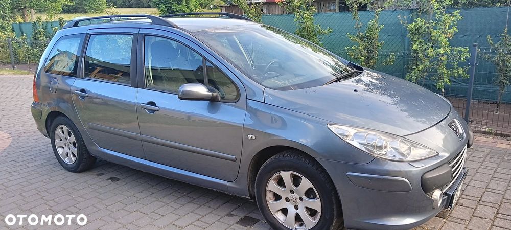 Peugeot 307 SW 110 - 2