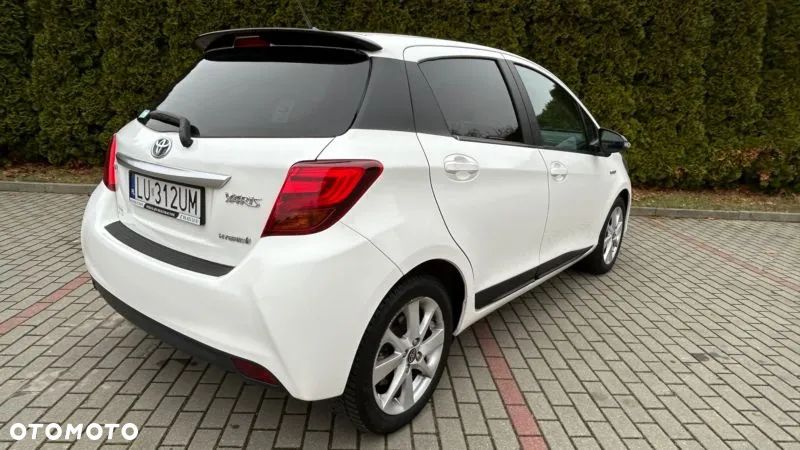 Toyota Yaris - 6