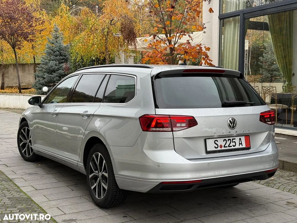 Volkswagen Passat Variant 2.0 TDI SCR DSG Business - 8