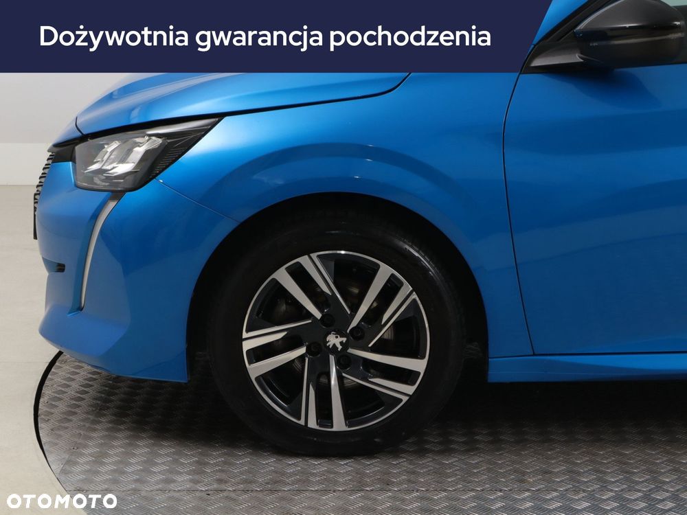 Peugeot 208 - 17