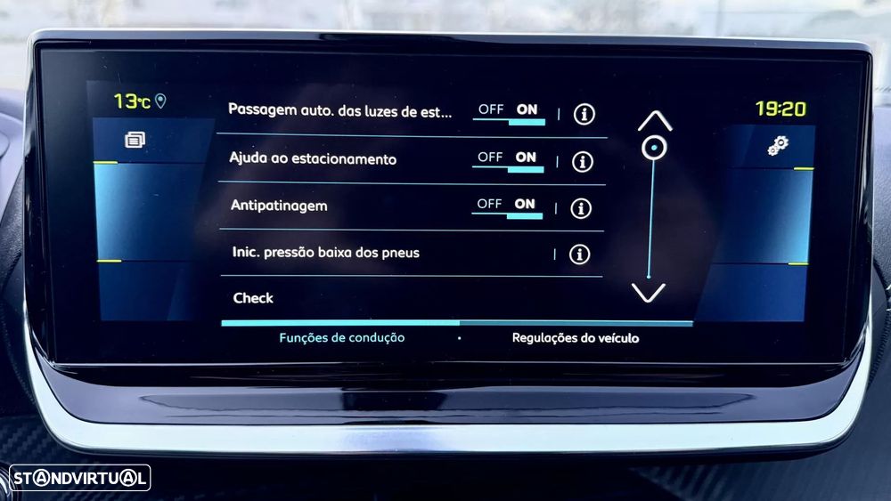 Peugeot e-2008 50 kWh GT Line - 26