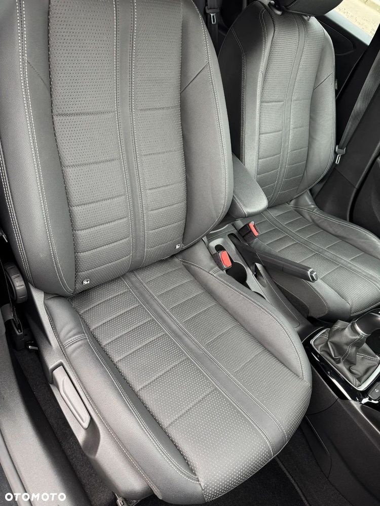 Opel Corsa 1.2 Start/Stop Elegance - 17