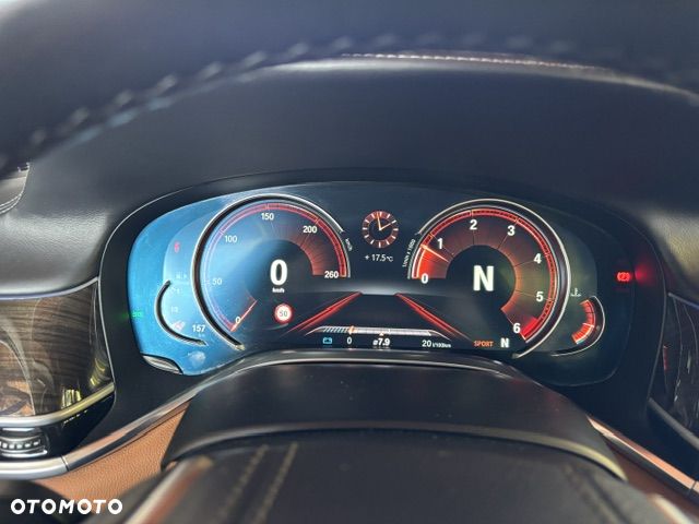 BMW Seria 7 - 10